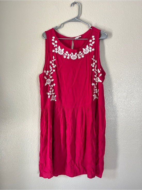 C Dresses & Skirts - C Bright Fuchsia Sleeveless Dress with White Floral Trim